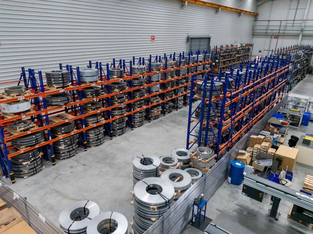 The Hidden Role of Sheet Metal Quality in Hinge Precision