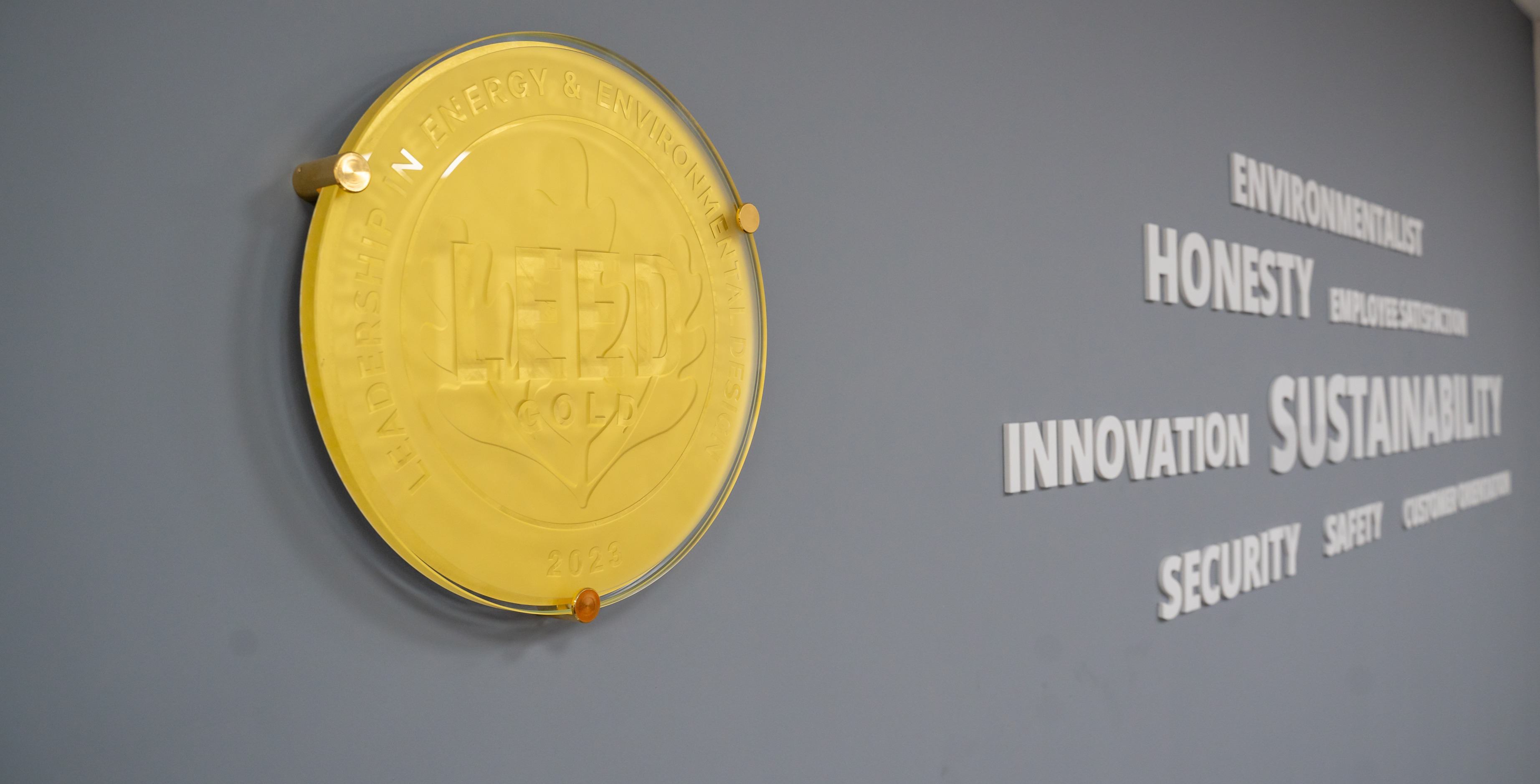 Bridging the Gap: How Atasan USA Combines European Precision Manufacturing with Local Support