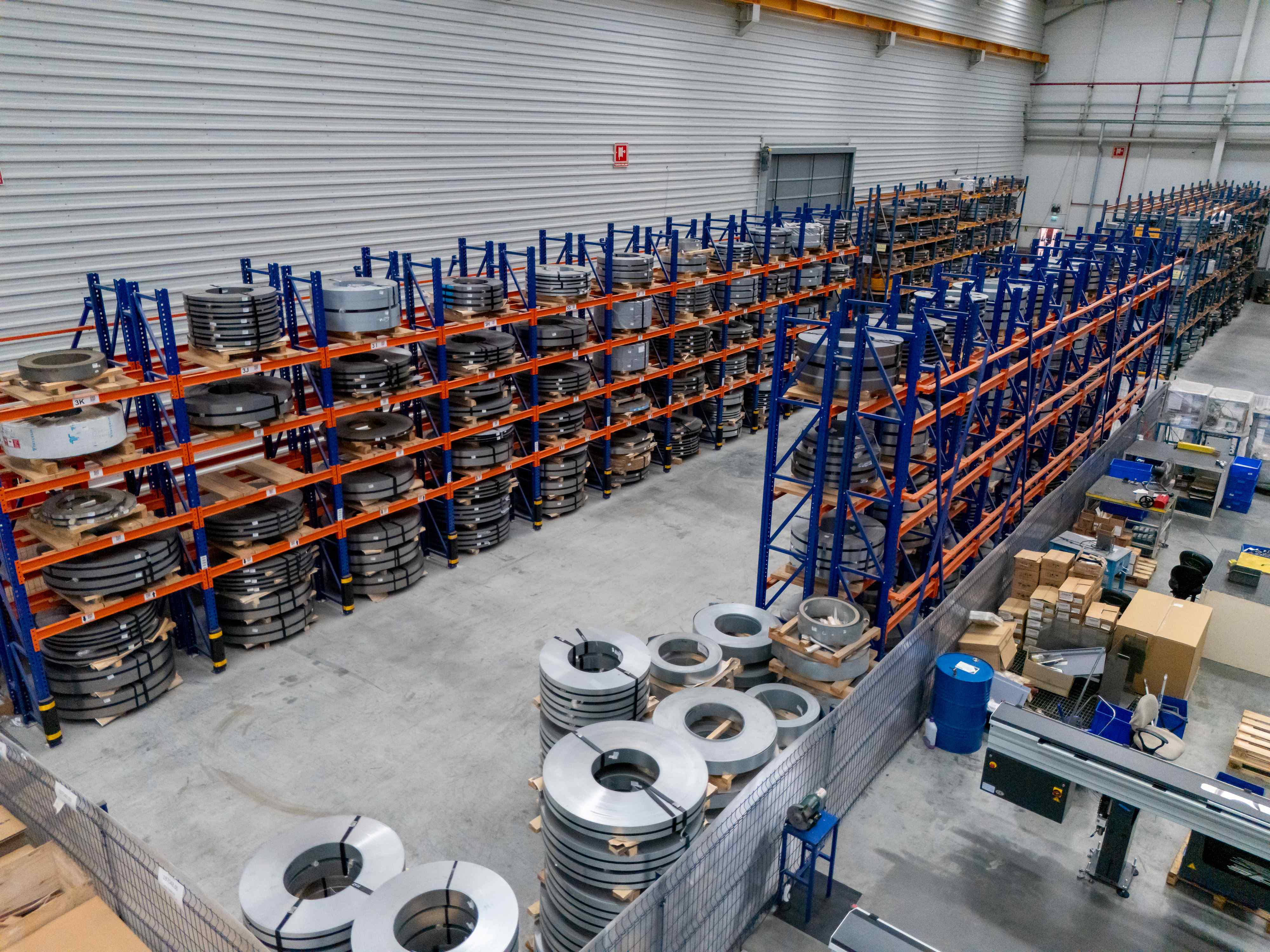 The Hidden Role of Sheet Metal Quality in Hinge Precision